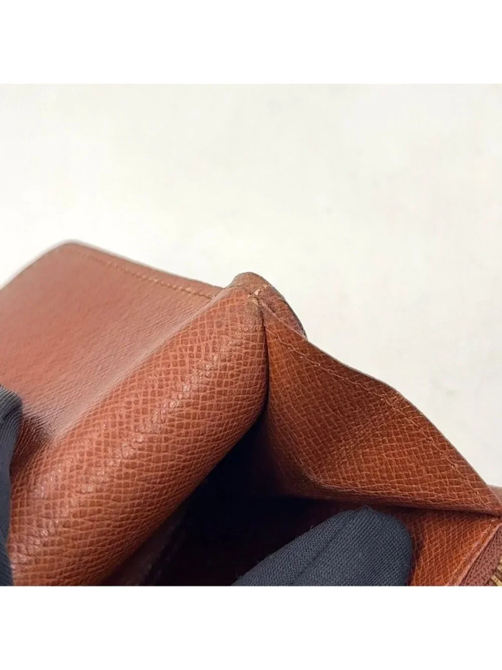 Louis Vuitton Portefeuille Cles Monogram Leather Brown Wallet Gold